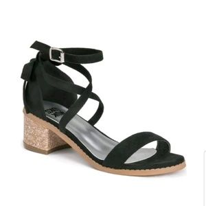 Muk Luks Black Strappy Sandals 36 6